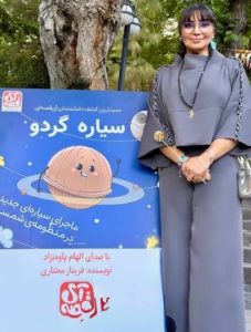 بیوگرافی الهام پاوه‌نژاد با تمرکز بر حضورش در آی‌قصه؛ راوی حدود ۶۰ قصه‌ی صوتی، از چهل‌قصه تا سیاره گردو، و سخنران شب آی‌قصه